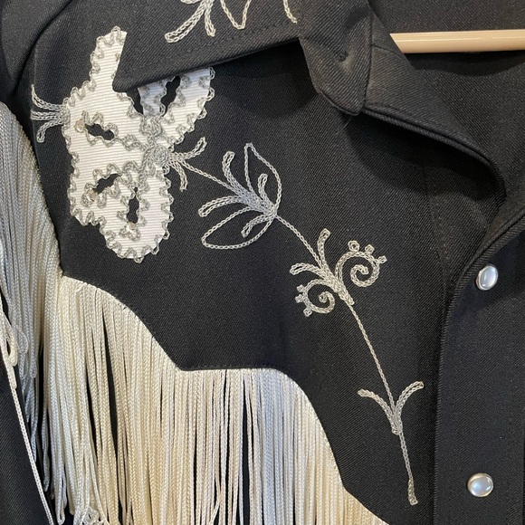 Vintage country western Shirt w Fringe & Embroidery
Tony Alamo of
Nashville - Picture 5 of 9
